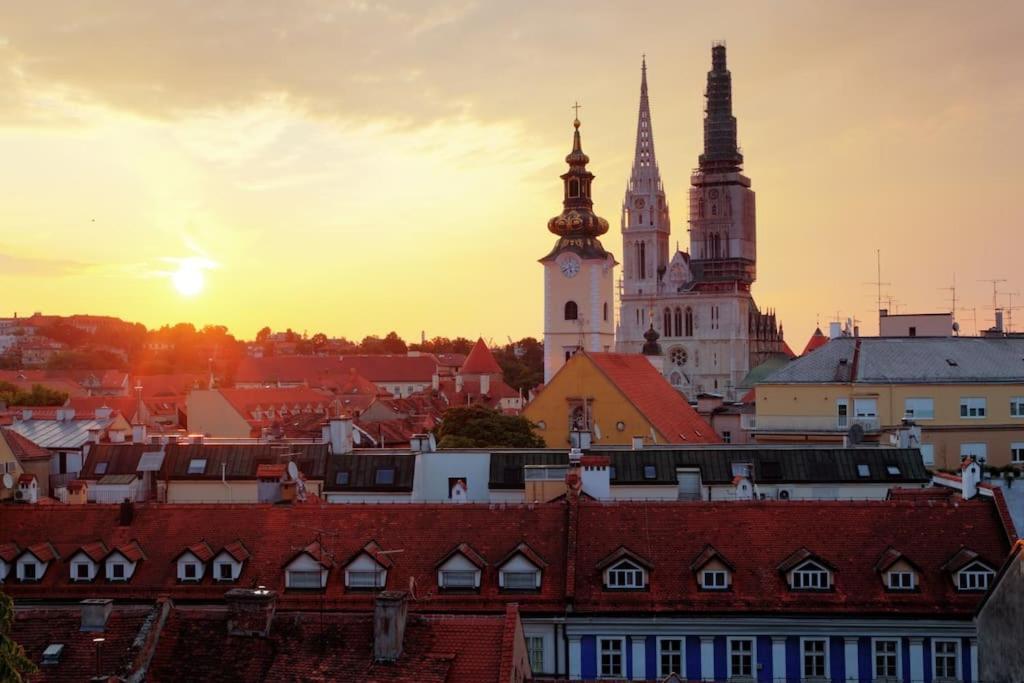 True Zagreb Centrally Located & Spacious Apartment Exterior photo