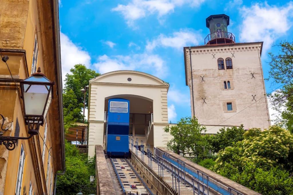 True Zagreb Centrally Located & Spacious Apartment Exterior photo